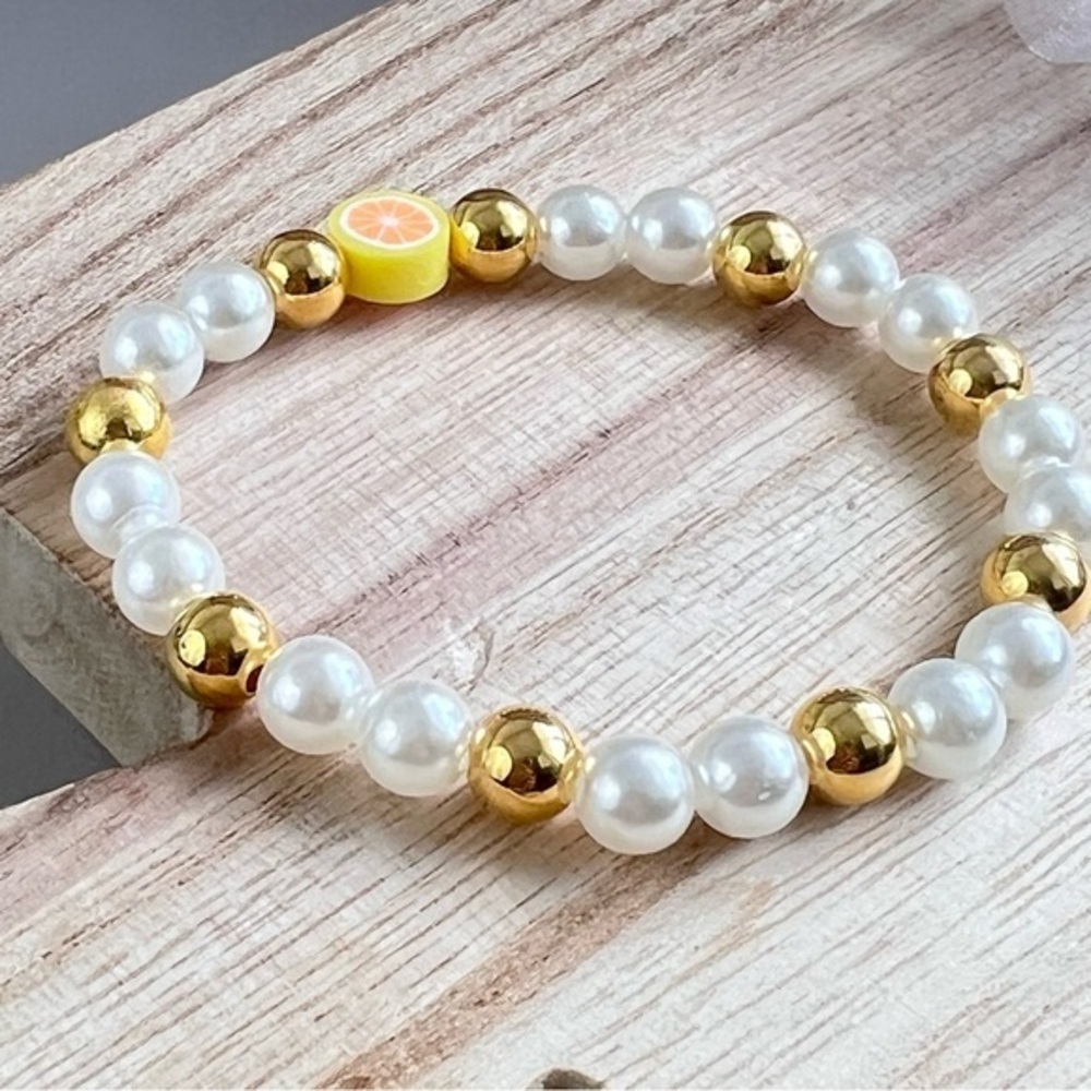 Handmade Chilled Grapefruit Beaded Bracelet